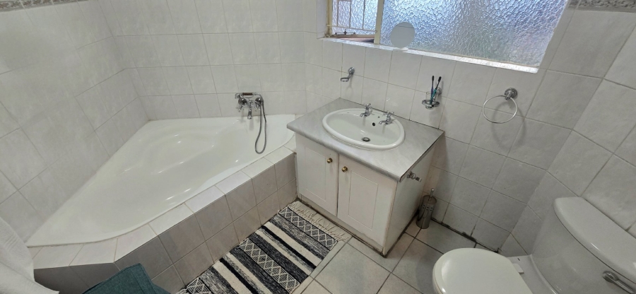 3 Bedroom Property for Sale in Baysvalley Free State
